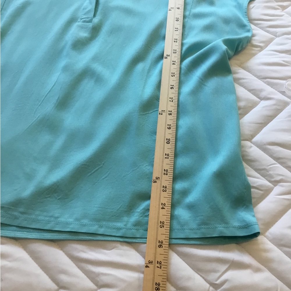 NINE WEST Angel blue/ aqua Summer Top.XXL cap sleeve. NWT. 2 Buttons on V-neck - Picture 8 of 8